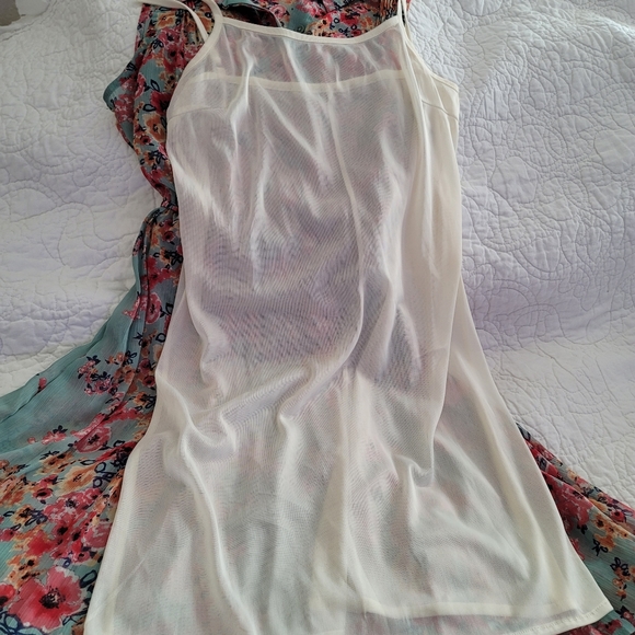 American Rag Dress - Picture 4 of 7